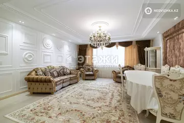 4-комнатная квартира, этаж 5 из 27, 147 м²
