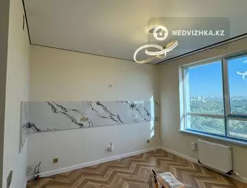 1-комнатная квартира, этаж 12 из 12, 40 м²