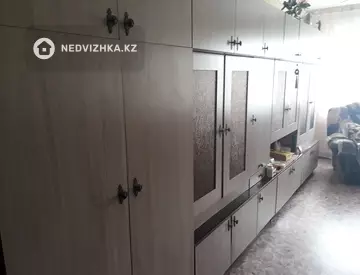 3-комнатная квартира, этаж 5 из 8, 72 м²