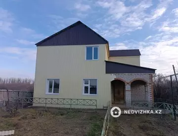6-комнатный дом, 7 соток, 165 м²