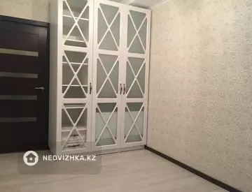 2-комнатная квартира, этаж 3 из 4, 44 м²