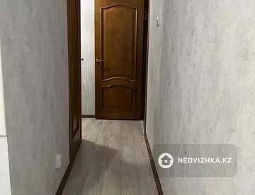 2-комнатная квартира, этаж 3 из 4, 45 м²