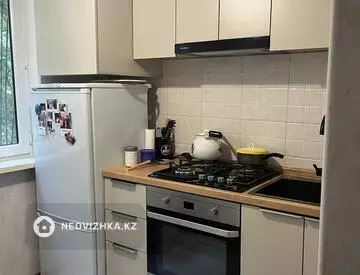 2-комнатная квартира, этаж 3 из 4, 45 м²