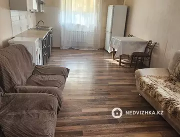 2-комнатная квартира, этаж 1 из 4, 48 м², на длительный срок
