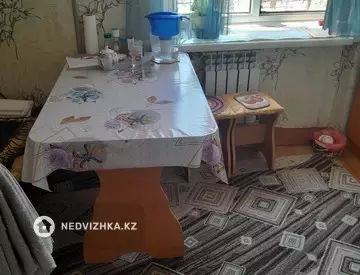 3-комнатная квартира, этаж 2 из 4, 58 м²