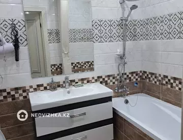 2-комнатная квартира, этаж 1 из 5, 80 м²