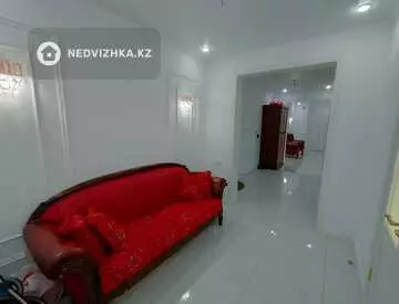 3-комнатная квартира, этаж 3 из 9, 123 м²