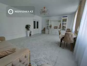 3-комнатная квартира, этаж 3 из 9, 123 м²