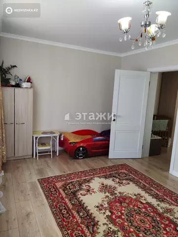 2-комнатная квартира, этаж 8 из 16, 53 м²