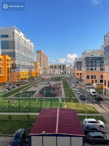 2-комнатная квартира, этаж 4 из 22, 70 м²