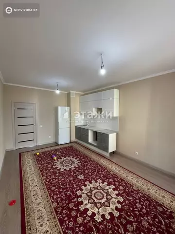 2-комнатная квартира, этаж 4 из 22, 70 м²