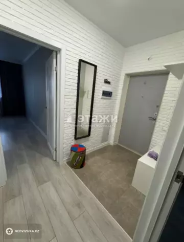 1-комнатная квартира, этаж 10 из 10, 53 м²