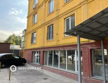 1-комнатная квартира, этаж 2 из 3, 38 м²