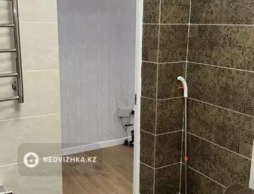 3-комнатная квартира, этаж 5 из 5, 80 м²