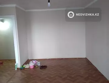 2-комнатная квартира, этаж 4 из 5, 45 м²