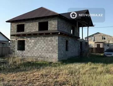 4-комнатный дом, 6 соток, 180 м²