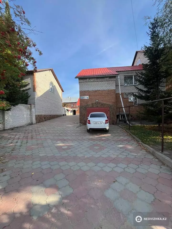 439 м², 8-комнатный дом, 8 соток, 439 м², изображение - 1