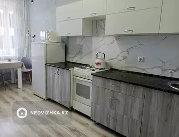 2-комнатная квартира, этаж 5 из 6, 56 м², на длительный срок