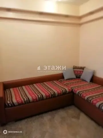 2-комнатная квартира, этаж 8 из 9, 60 м², на длительный срок