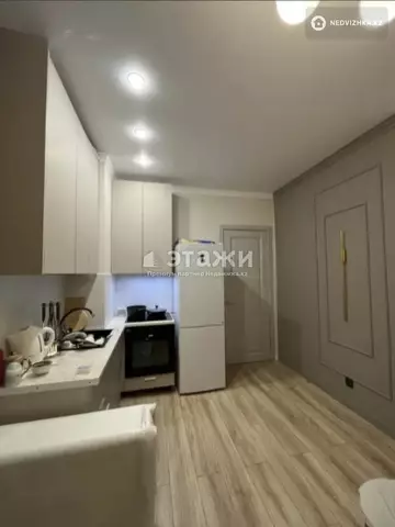 2-комнатная квартира, этаж 12 из 12, 39 м²