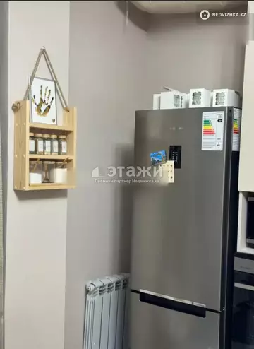 2-комнатная квартира, этаж 8 из 8, 40 м²