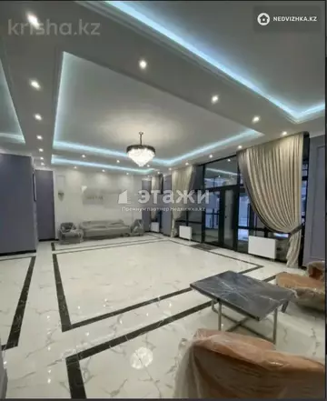 4-комнатная квартира, этаж 3 из 7, 137 м²