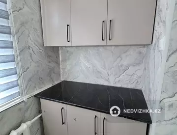 2-комнатная квартира, этаж 2 из 5, 50 м²