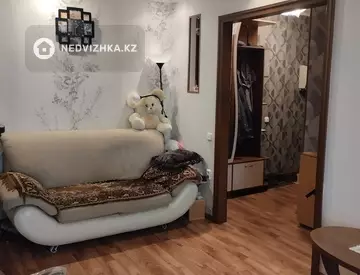 3-комнатная квартира, этаж 2 из 4, 42 м²