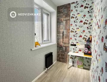 3-комнатная квартира, этаж 2 из 8, 60 м²