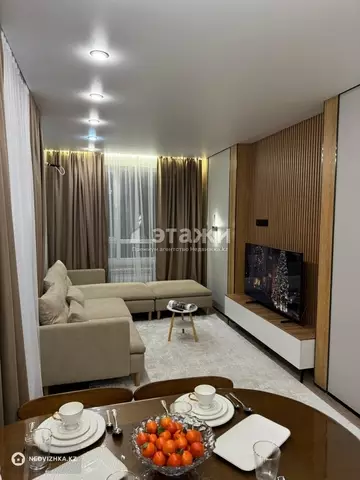 2-комнатная квартира, этаж 6 из 16, 56 м², на длительный срок