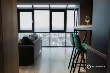 2-комнатная квартира, этаж 12 из 12, 60 м², на длительный срок