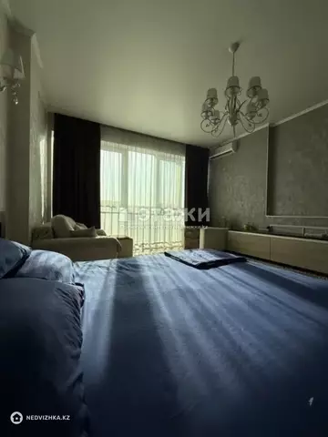 2-комнатная квартира, этаж 21 из 21, 57 м², на длительный срок