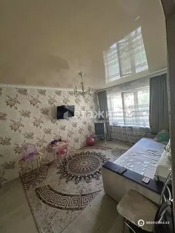 2-комнатная квартира, этаж 1 из 5, 44 м²