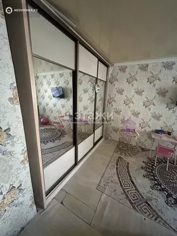 2-комнатная квартира, этаж 1 из 5, 44 м²