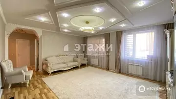 3-комнатная квартира, этаж 3 из 24, 102 м²