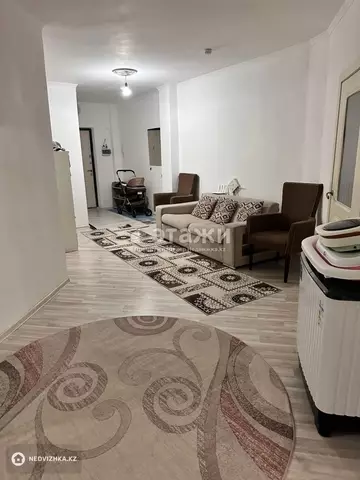 3-комнатная квартира, этаж 17 из 19, 114 м²
