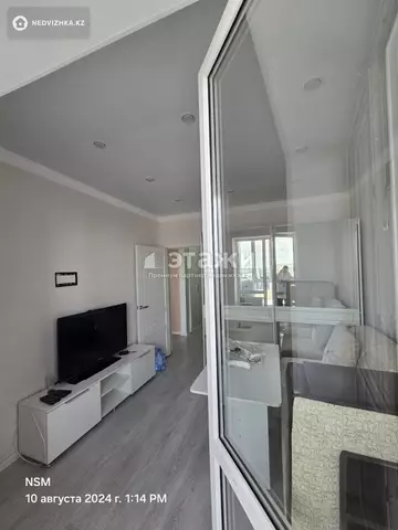 1-комнатная квартира, этаж 10 из 12, 38 м²