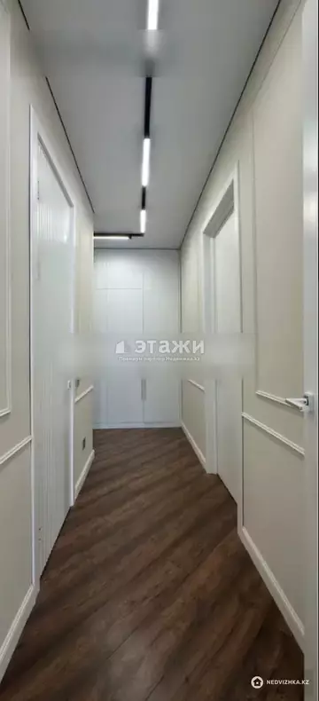 2-комнатная квартира, этаж 9 из 21, 51 м²