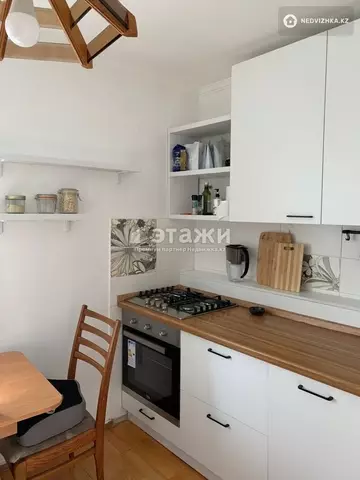 2-комнатная квартира, этаж 9 из 9, 46 м²