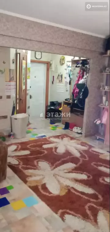 2-комнатная квартира, этаж 3 из 5, 46 м²