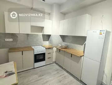 2-комнатная квартира, этаж 1 из 3, 50 м², на длительный срок