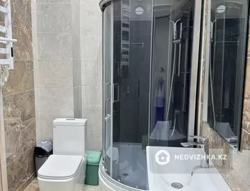 2-комнатная квартира, этаж 1 из 3, 50 м², на длительный срок