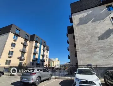 1-комнатная квартира, этаж 5 из 5, 57 м²
