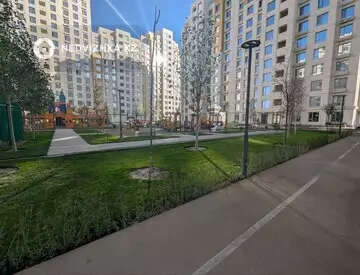 3-комнатная квартира, этаж 6 из 16, 82 м²