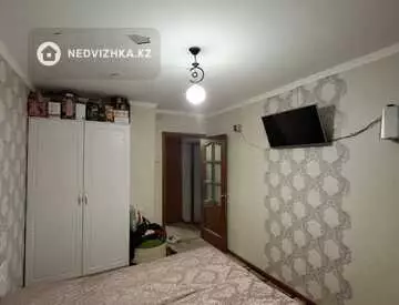 3-комнатная квартира, этаж 1 из 10, 78 м²