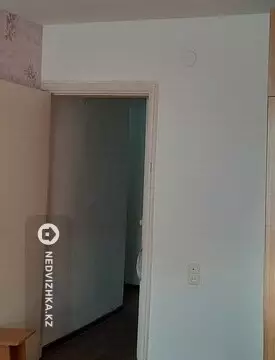 2-комнатная квартира, этаж 3 из 5, 49 м²