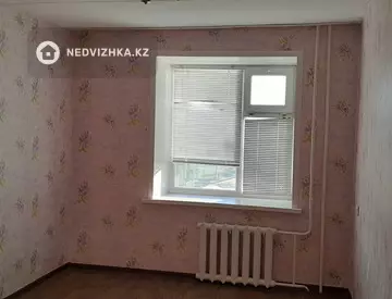 2-комнатная квартира, этаж 3 из 5, 49 м²