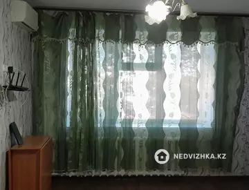 2-комнатная квартира, этаж 3 из 5, 49 м²