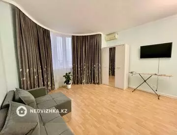 98 м², 2-комнатная квартира, этаж 8 из 9, 98 м², посуточно, изображение - 6