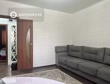 3-комнатная квартира, этаж 6 из 6, 61 м²